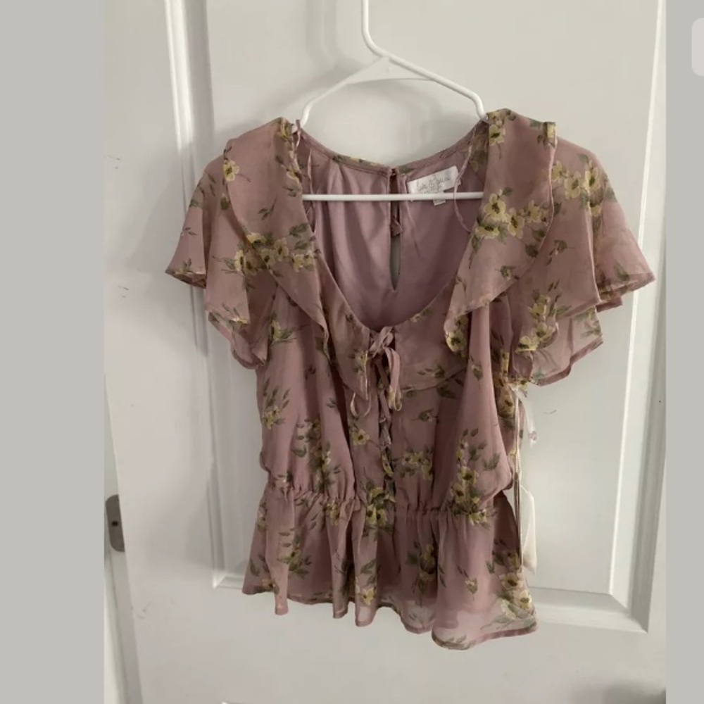 Womans/ teen Blouse size Small - Secret Charm